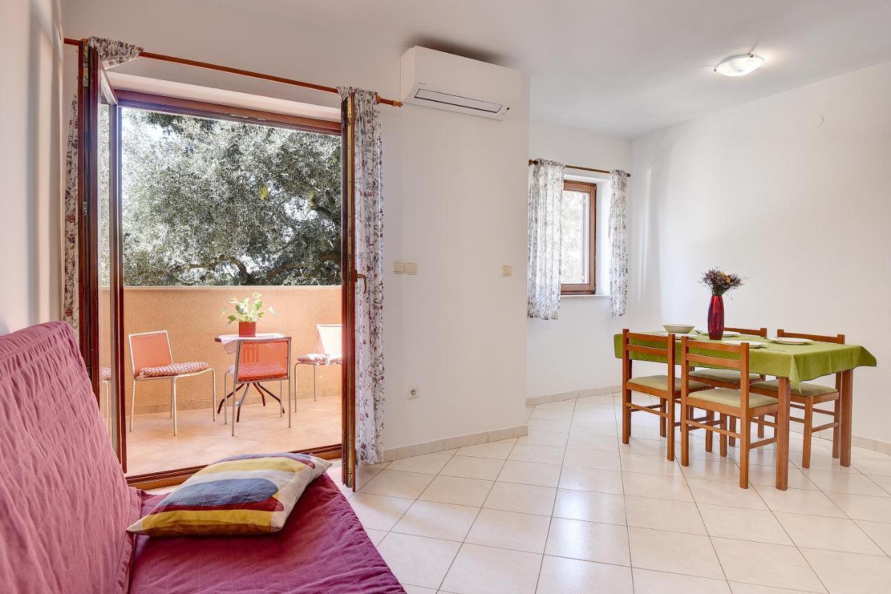 Apartments Ulika ميدولين المظهر الخارجي الصورة