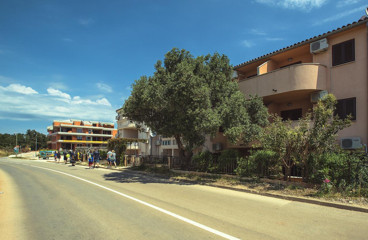 Apartments Ulika ميدولين المظهر الخارجي الصورة