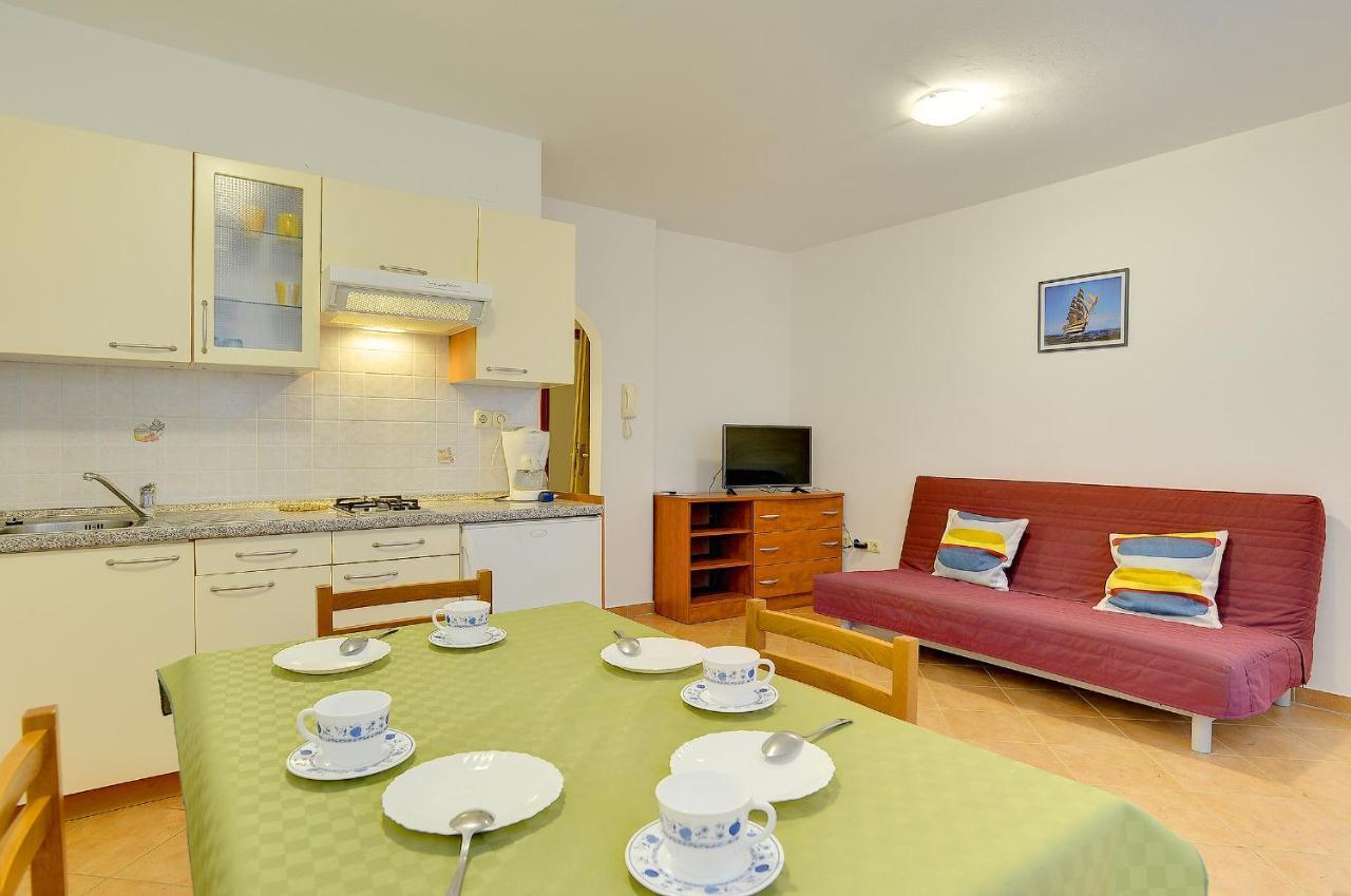 Apartments Ulika ميدولين المظهر الخارجي الصورة